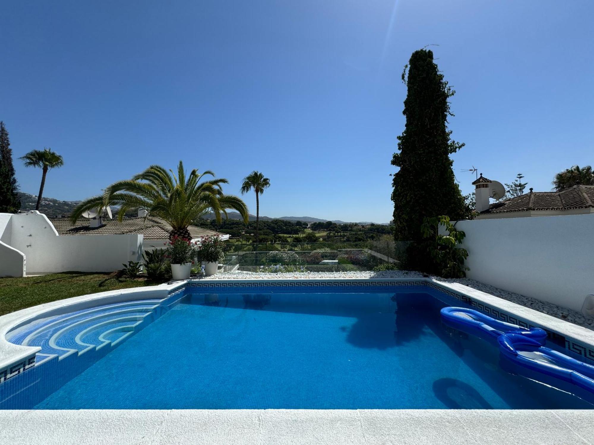 Aurora Boutique House - Only Adults Bed & Breakfast Marbella Luaran gambar
