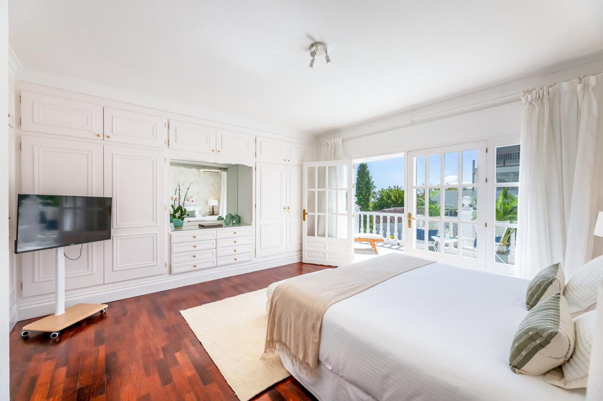 Aurora Boutique House - Only Adults Bed & Breakfast Marbella Luaran gambar